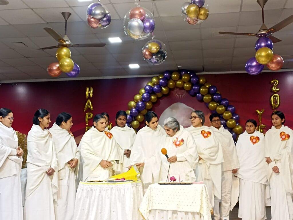 ब्रह्माकुमारी सेवा केंद्र में उल्लासपूर्वक मनाया नव वर्ष