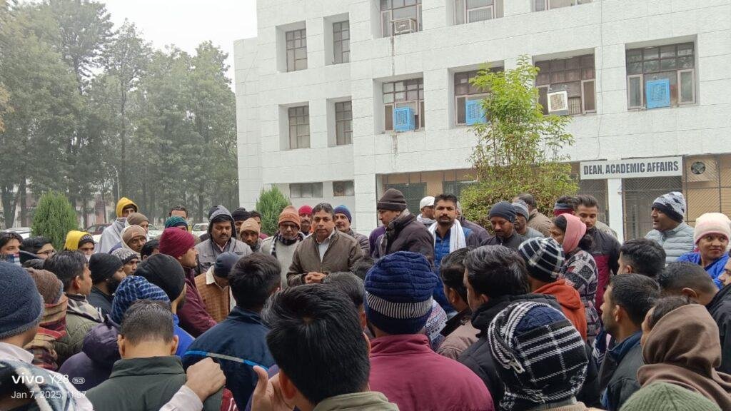 पंजाब और हरियाणा हाई कोर्ट द्वारा कच्चे कर्मचारियों को नियमित करने बारे दिया गया फैसला ऐतिहासिक व उम्मीद की किरण : तंवर