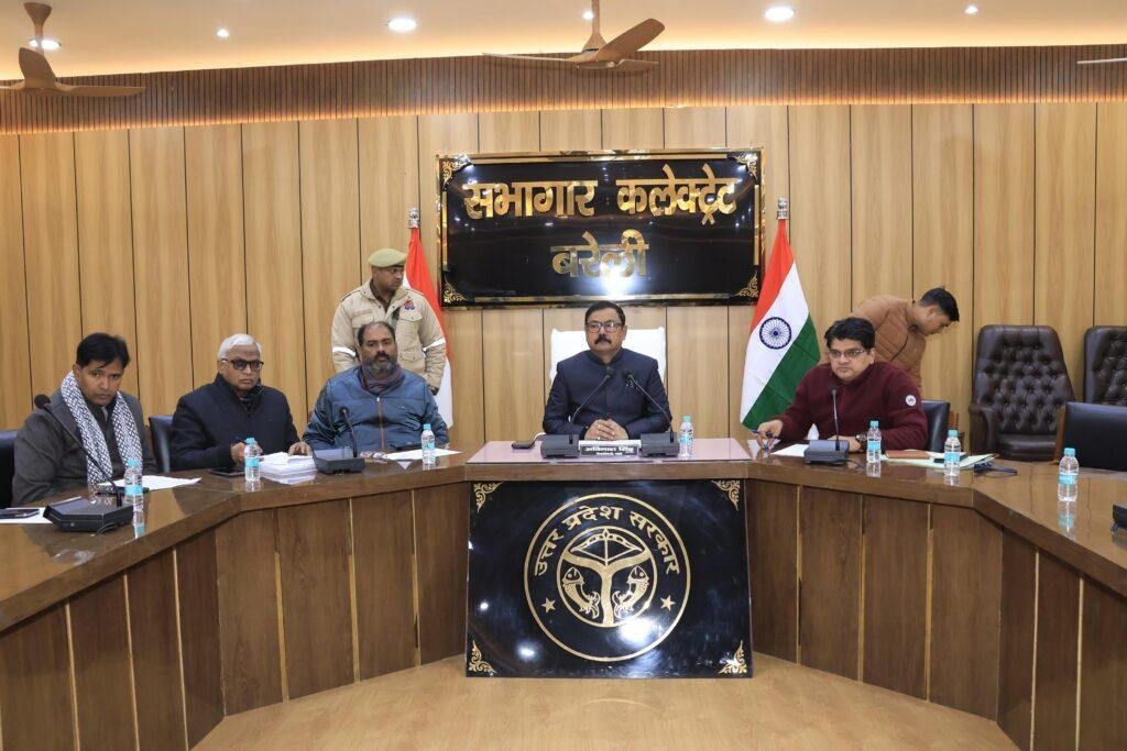 निर्वाचक नामावलियों का विशेष प्रगाढ़ पुनरीक्षण-2026 के संबंध में जनपद के समस्त मान्यता प्राप्त राष्ट्रीय एवं राज्यीय राजनैतिक दलों के प्रतिनिधियों के साथ बैठक हुई सम्पन्न