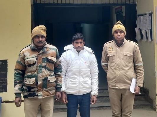 अपहरण व अवैध धर्म परिवर्तन प्रकरण में थाना क्योलड़िया पुलिस द्वारा वांछित अभियुक्त को किया गया गिरफ्तार