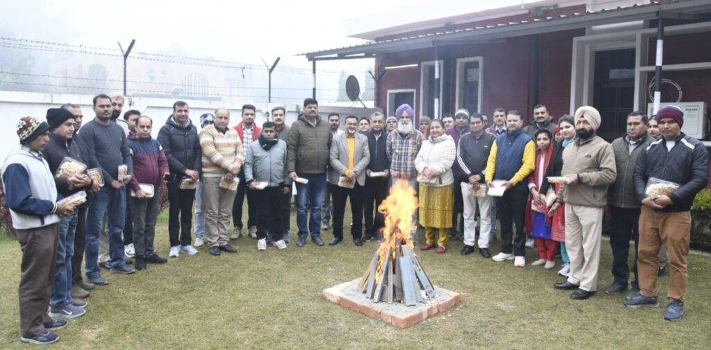 भारतीय त्यौहार नई ऊर्जा के सृजक : प्रो. वीरेन्द्र पाल