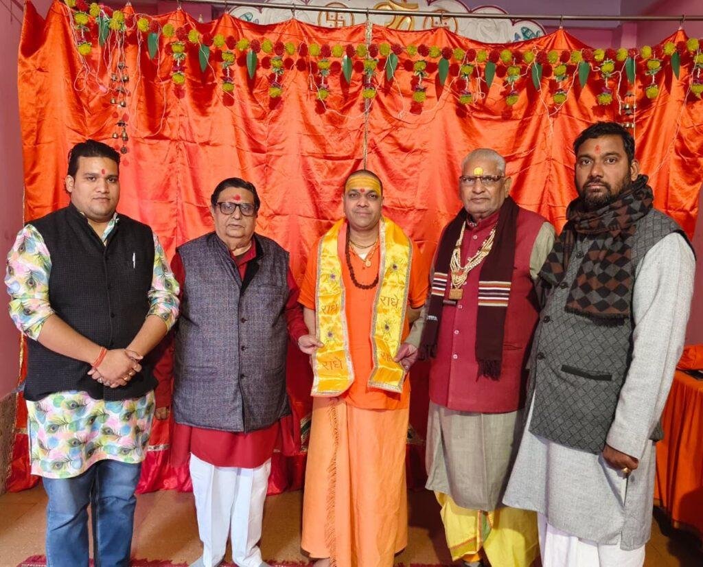 सेवा कार्यों के लिए सम्मानित हुए महामंडलेश्वर डॉ. सत्यानंद सरस्वती महाराज “अधिकारी गुरुजी”