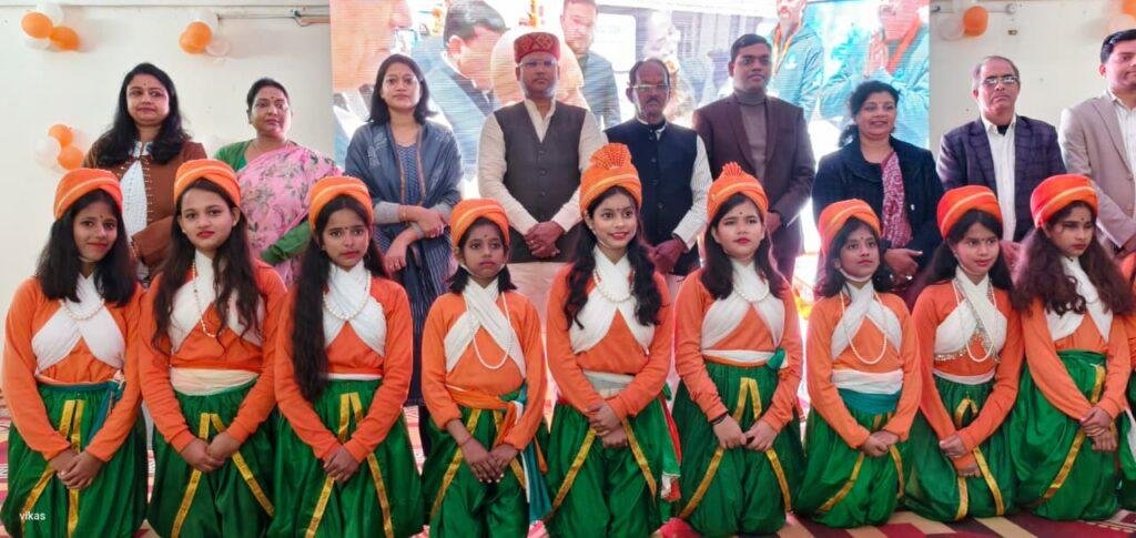 जनपद में प्रधानमंत्री आवास योजना (शहरी) के 2415 लाभार्थियों को मिली प्रथम किस्त
