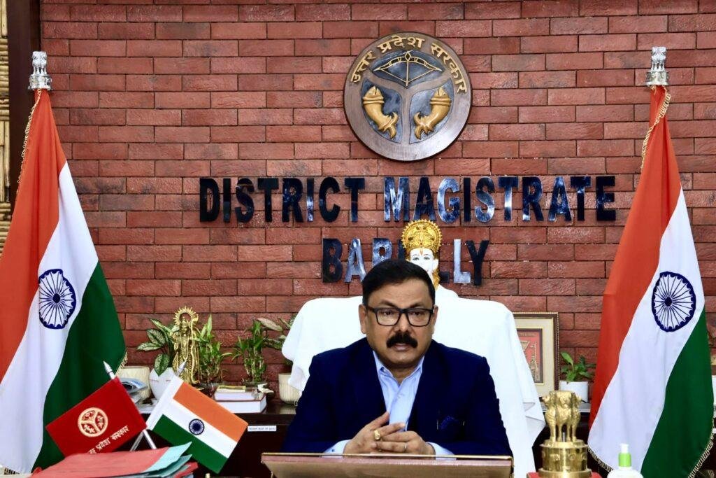 प्रधानमंत्री पुरस्कार की दौड़ में बरेली का दबदबा, 513 जिलों की रेस में टाप 40 में बनाई जगह