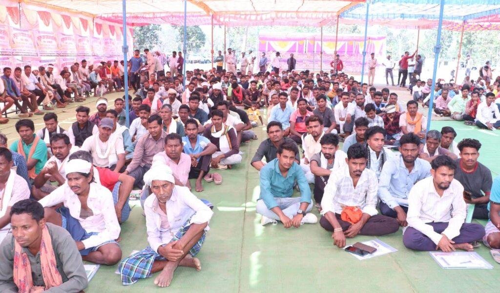 लाख पालन से वनांचल के किसान बन रहे आत्मनिर्भर