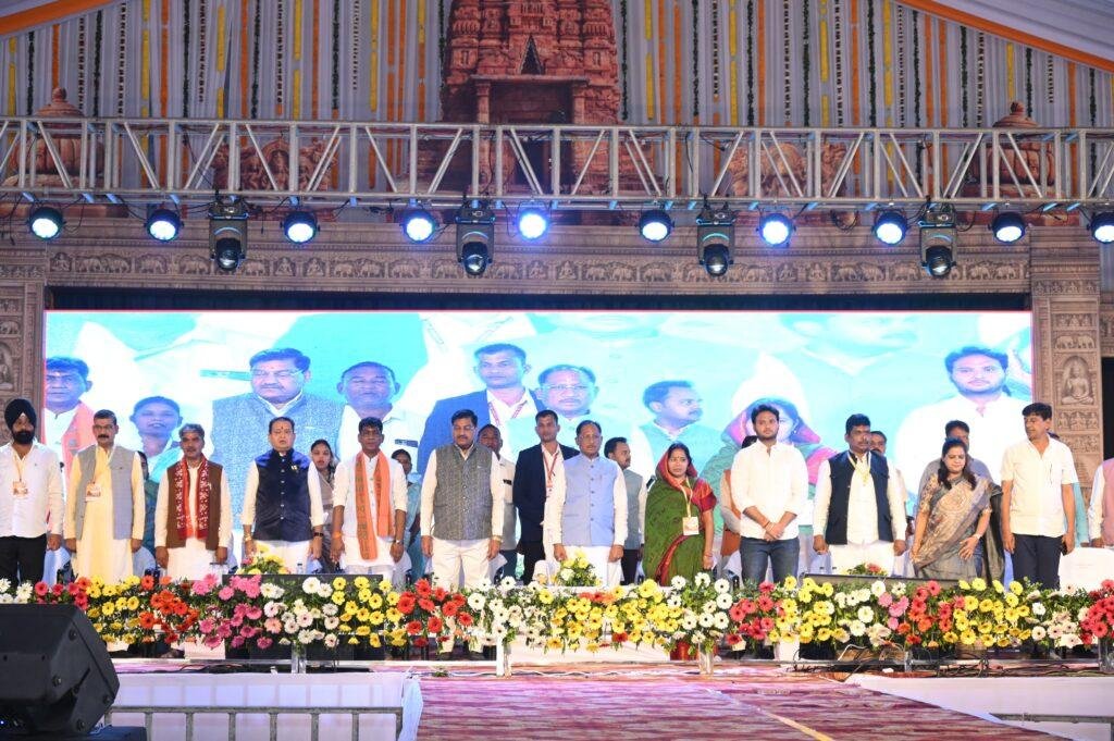 मुख्यमंत्री श्री विष्णु देव साय ने किया तीन दिवसीय सिरपुर महोत्सव का शुभारंभ