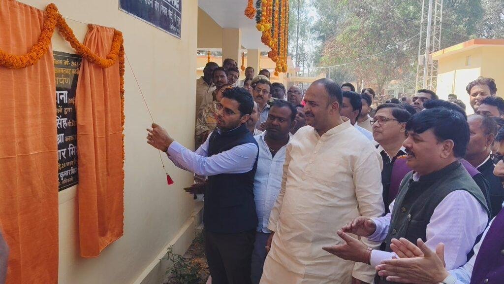 मुख्य विकास अधिकारी ने पशु चिकित्सालय के नए भवन का किया लोकार्पण