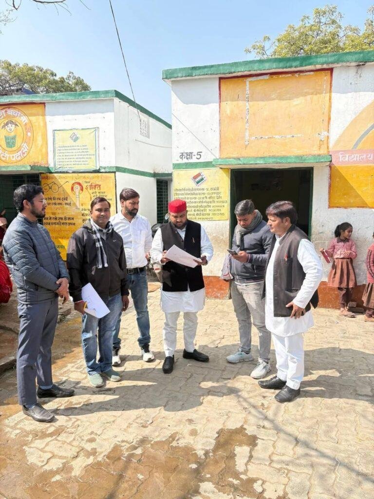 विधानसभा हरचंदपुर में एसआईआर (SIR) प्रक्रिया के तहत विभिन्न बूथों का किया स्थलीय निरीक्षण