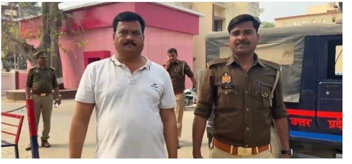 भू-माफिया कृष्ण चन्द्र राय उर्फ के सी राय को पुलिस ने किया गिरफ्तार