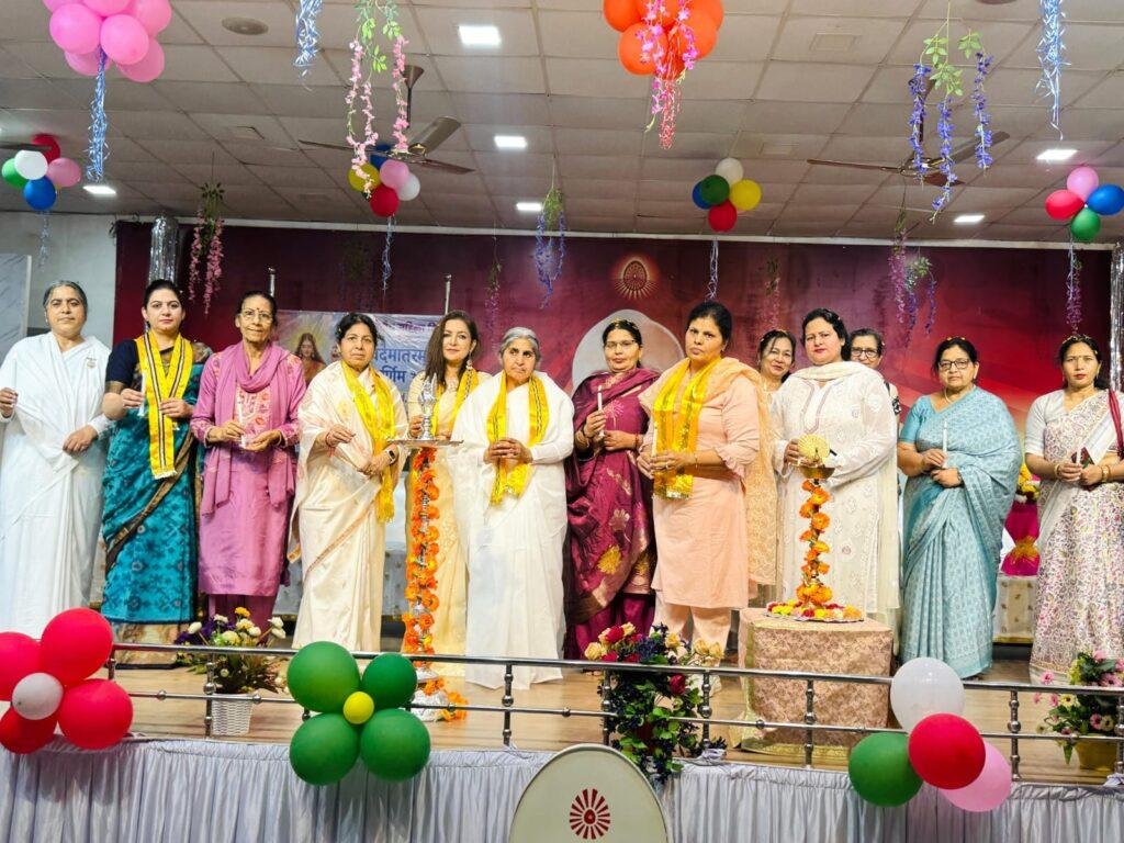 वंदे मातरम्–स्वर्णिम भारत विषय पर ब्रह्माकुमारीज का महिला दिवस समारोह आयोजित