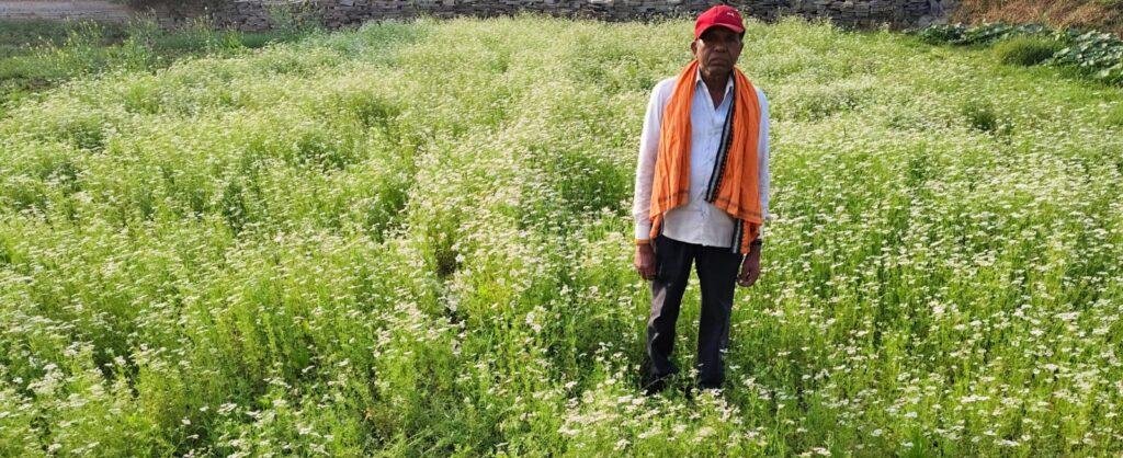 राष्ट्रीय बागवानी मिशन अंतर्गत धनिया की खेती से किसान रतिराम की बढ़ी आय