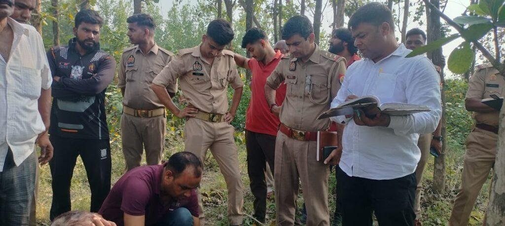 ठिरिया खेतल निवासी युवक का शव जंगल में पड़ा मिला , परिजनों ने जताई हत्या की आशंका