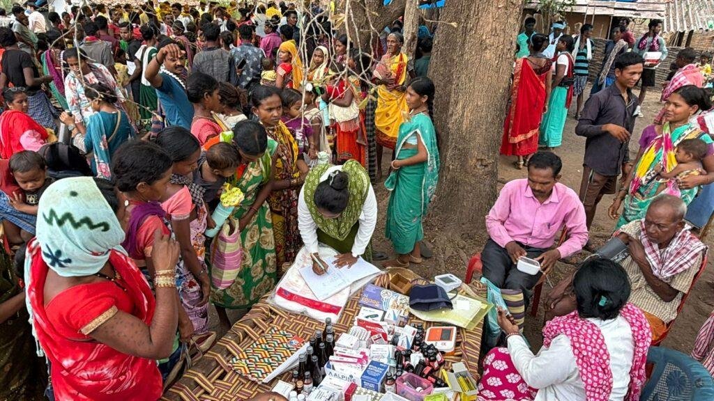 वर्षाकालीन मौसमी बीमारियों से निपटने बस्तर संभाग में 180 कॉम्बेट दल गठित, स्वास्थ्य विभाग अलर्ट