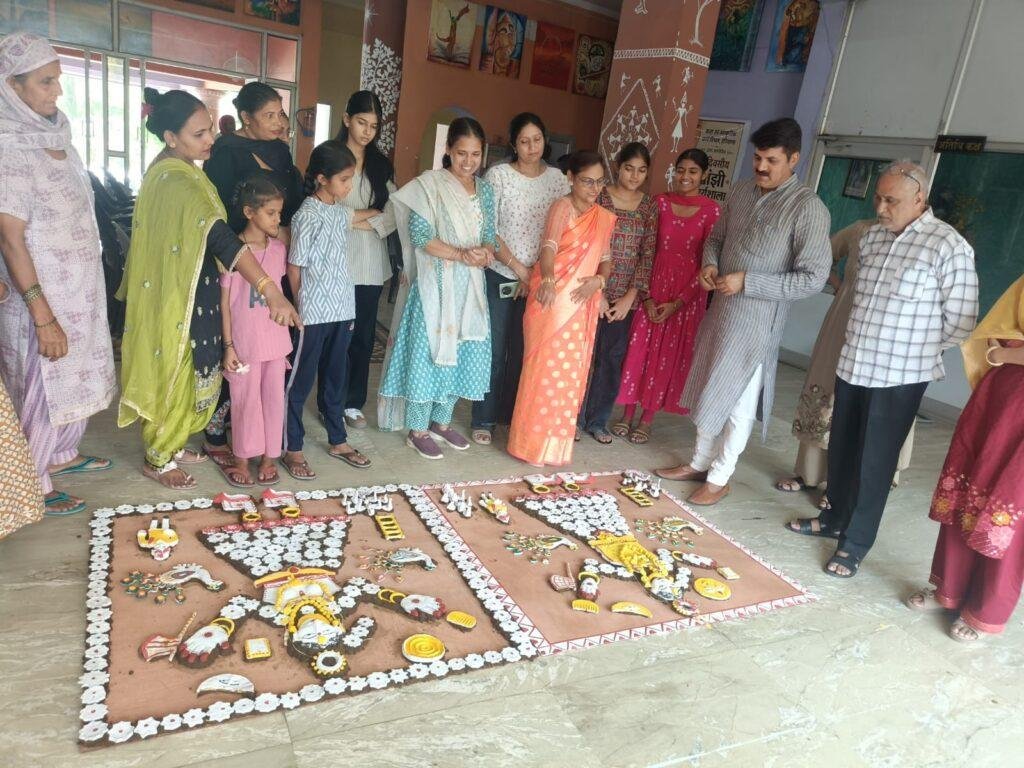 तीन दिवसीय सांझी कार्यशाला का हुआ समापन, प्रतिभागियों ने दिखाया हुनर