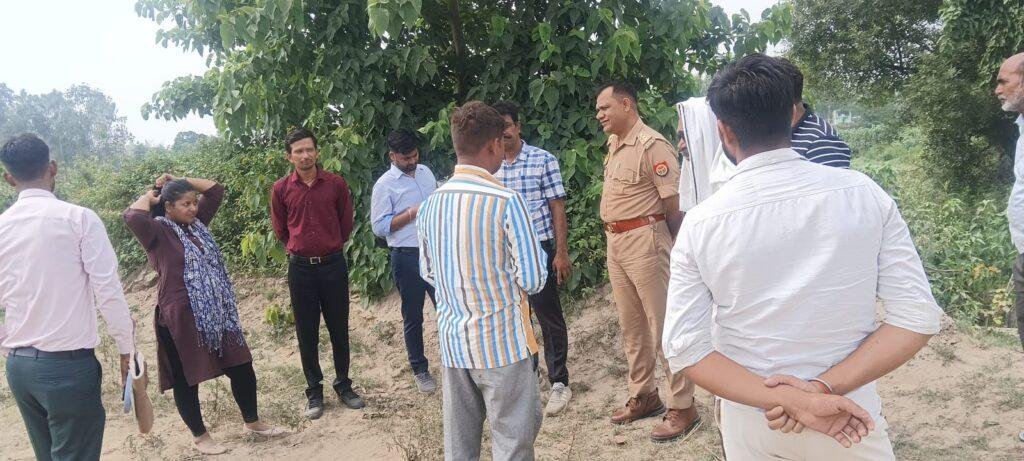 जेसीबी मशीन से अवैध खनन और नदी के पानी के बहाव को रोके जाने की शिकायत सही पाए जाने पर उपजिलाधिकारी सदर द्वारा लखपत सिंह को भेजा गया जेल