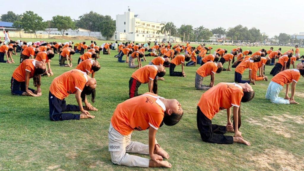 वैदिक उद्घोष और यज्ञ की आहुतियों के साथ गुरुकुल कुरुक्षेत्र में ‘आर्य वीरांगना दल’ के राष्ट्रीय शिविर का भव्य शंखनाद