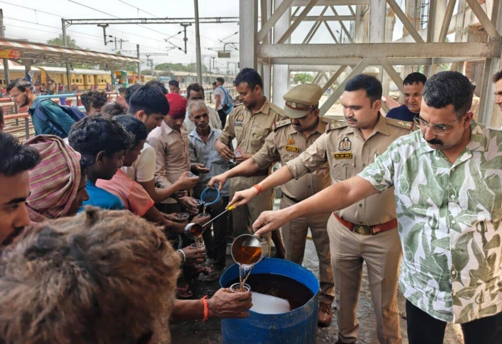 मंडल रेल प्रबंधक इज्जत नगर सुश्री वीणा सिन्हा के मार्ग दर्शन में पुलिस भर्ती परीक्षा के मद्देनजर मंडल के स्टेशनों यात्रियों की सुरक्षा, सुविधा तथा सुगम आवागमन सुनिश्चित करने हेतु किए गए विशेष प्रबंध