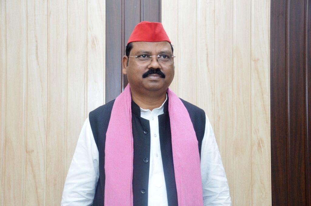 रायबरेली में चुनावी मौसम आते ही जागती है भाजपा सरकार की विकास की याद : शशिकांत शर्मा