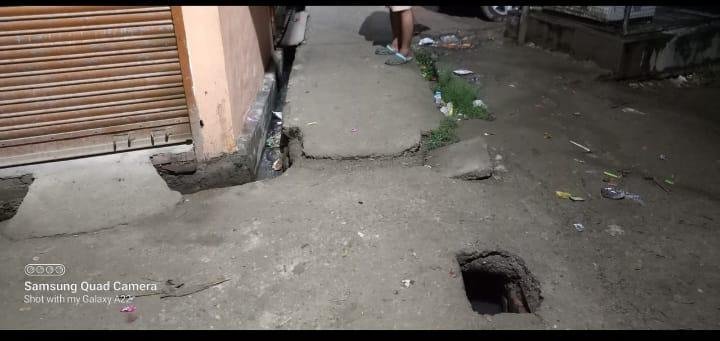 दो साल से नहीं बदले नाले के टूटे स्लैब, कई लोग चोटिल भाजपा मंडल उपाध्यक्ष ने की शिकायत